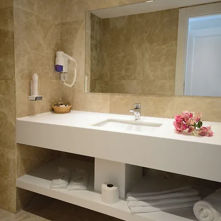 Lugga Boutique & 호텔 오르타켄트