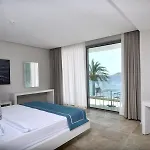 Hotel Lugga Boutique & 3*