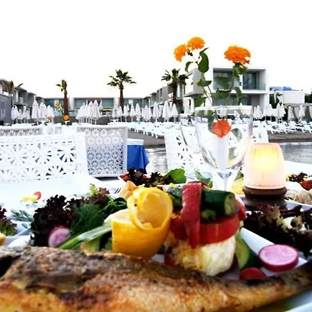 Luga Boutique Hotel&beach Hotel
