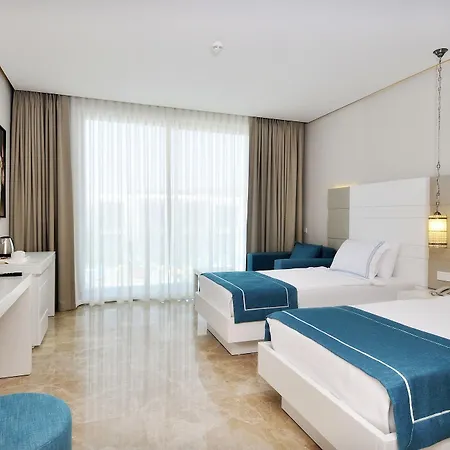 Luga Boutique Hotel&beach 3* Ortakent