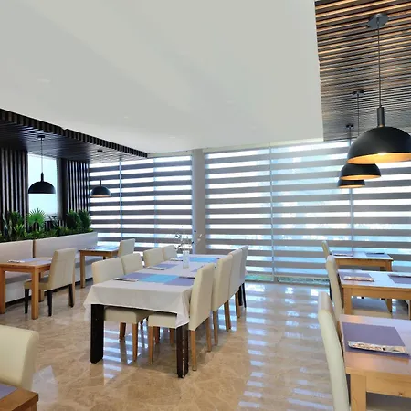 Luga Boutique Hotel&beach Hotel 3*