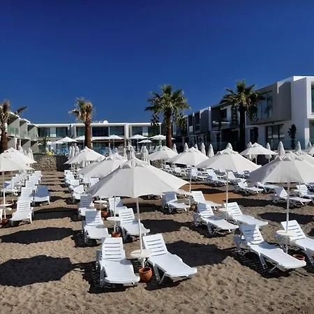 Luga Boutique Hotel&beach 3* Ortakent