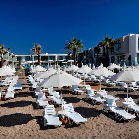 Hotel Lugga Boutique & 3*